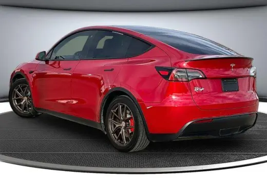 Tesla Model Y 2023 AWD Performance 4dr Crossover