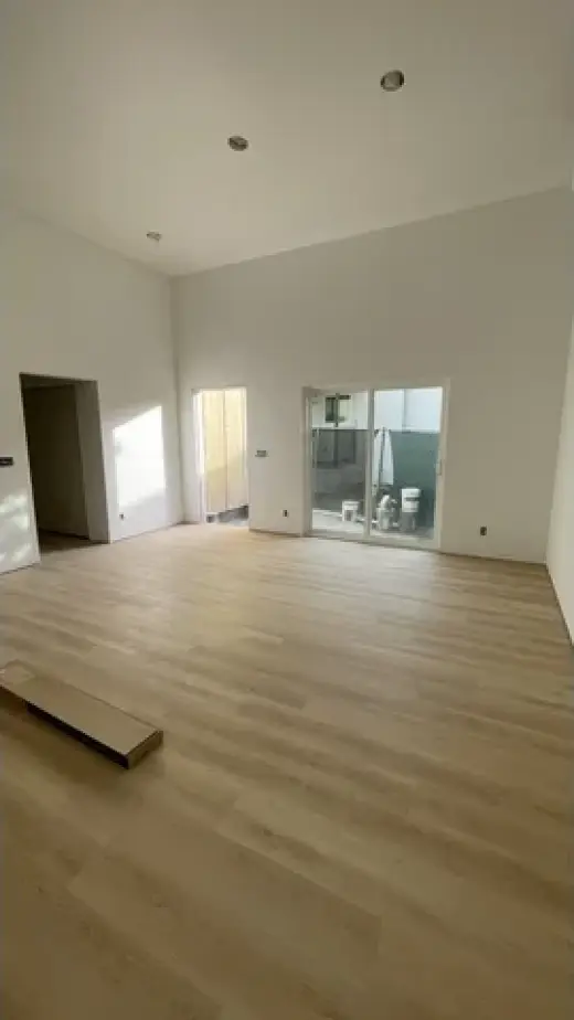 Máster Tile and flooring