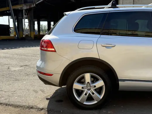 2012 Volkswagen Touareg VR6 Sport