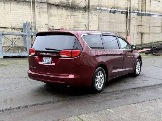 2018 Chrysler Pacifica LX