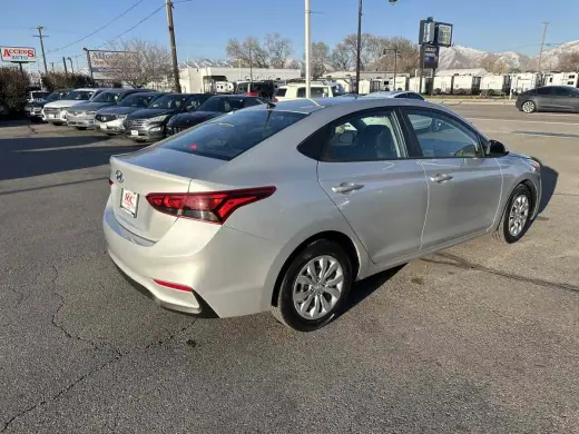 2021 Hyundai Accent SE