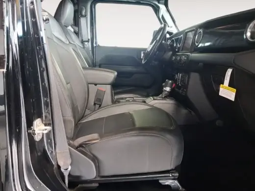 Jeep Wrangler 2023 4x4 Sahara 4dr SUV
