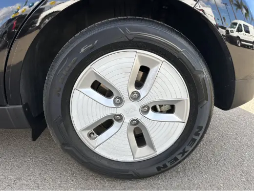 2016 Kia Soul EV +