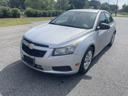 2013 Chevrolet Cruze LS Auto