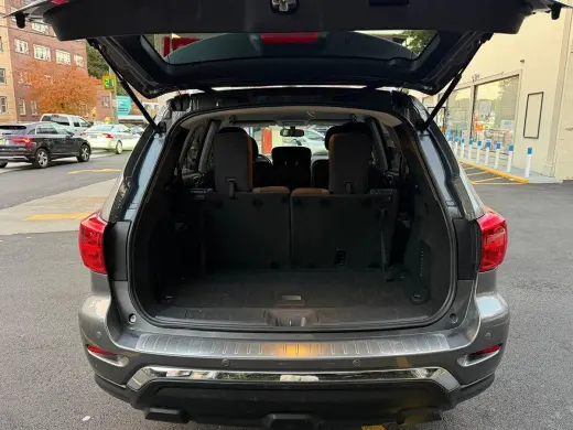 2019 Nissan Pathfinder SV