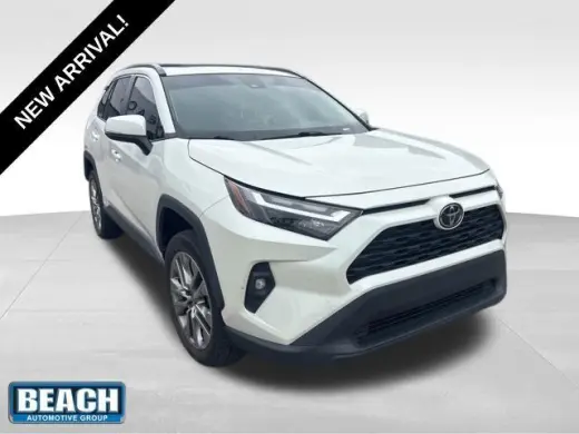 Toyota RAV4 2022 XLE Premium 4dr SUV