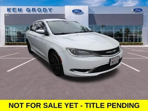 Chrysler 200 2015 Limited 4dr Sedan