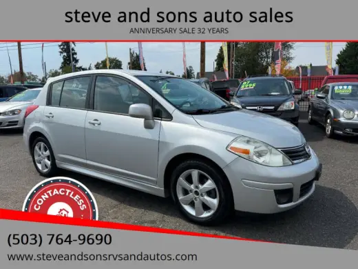 2011 Nissan Versa 1.8 SL