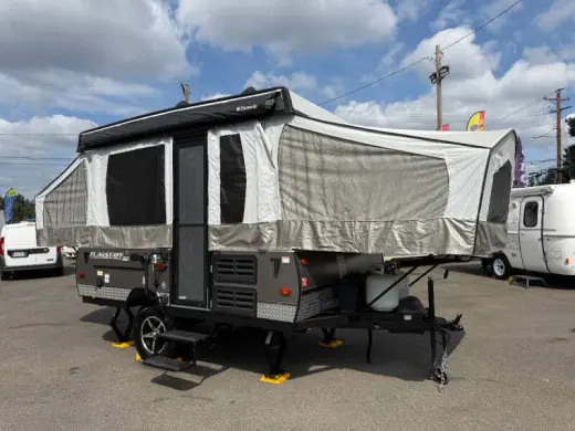 2018 Forest River Flagstaff SE