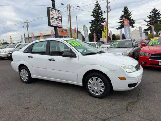 2005 Ford Focus ZX4 S