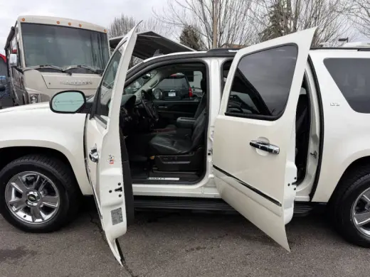 2010 Chevrolet Suburban LTZ
