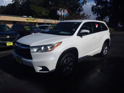 2014 Toyota Highlander LE