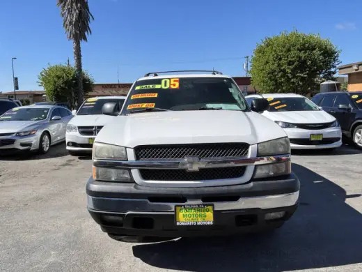 2005 Chevrolet Avalanche 1500 LS