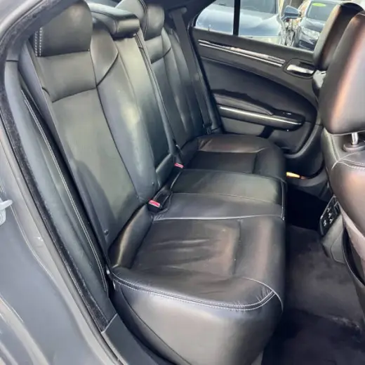 2018 Chrysler 300 S