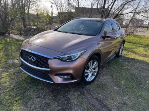 2017 Infiniti QX30 Premium