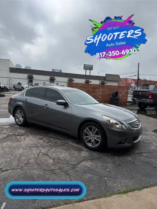 2015 Infiniti Q40
