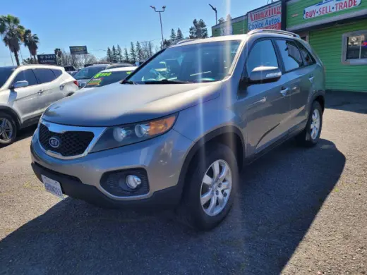 2011 Kia Sorento LX