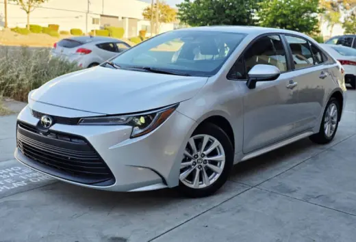 2025 Toyota Corolla LE