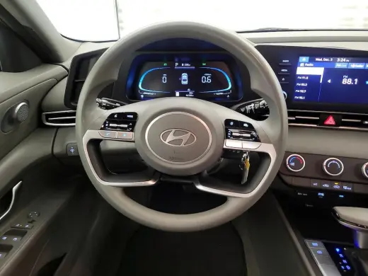 Hyundai ELANTRA 2024 SE 4dr Sedan