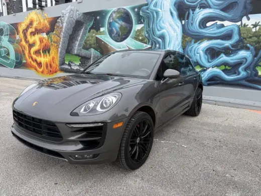 2016 Porsche Macan Turbo