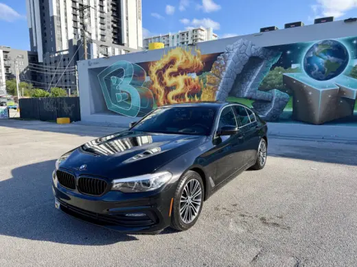 2018 BMW 5 Series 530i