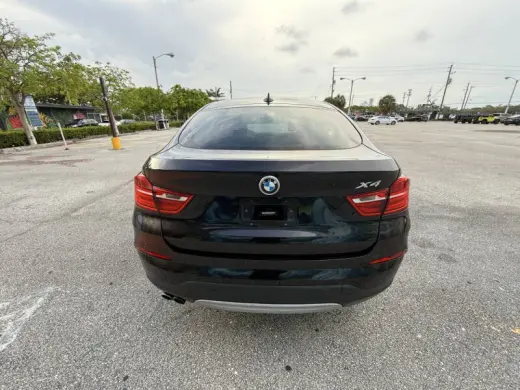 2018 BMW X4 xDrive28i