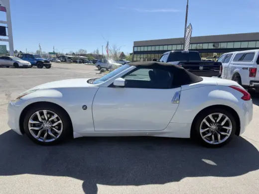 2010 Nissan 370Z Roadster Touring