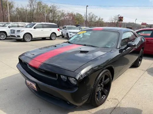 2014 Dodge Challenger SXT Plus