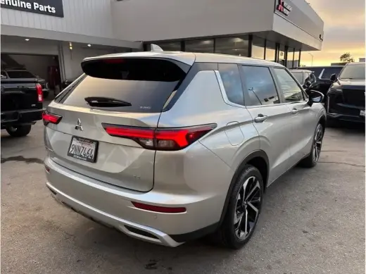 Mitsubishi Outlander 2024 AWD SE 4dr SUV