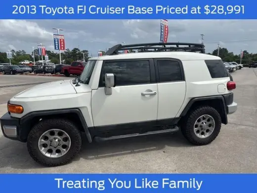 Toyota FJ Cruiser 2013 4x4 4dr SUV 6M