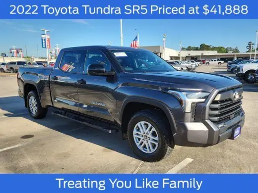 Toyota Tundra 2022 4x4 SR5 4dr CrewMax Cab Pickup LB