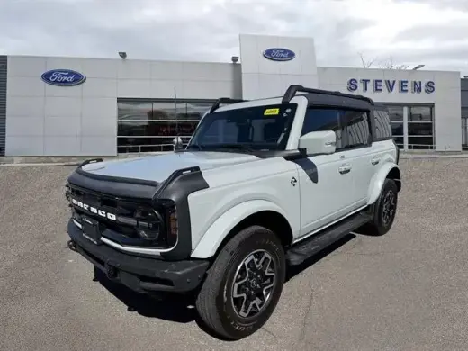 Ford Bronco 2022 4x4 Outer Banks 4dr SUV