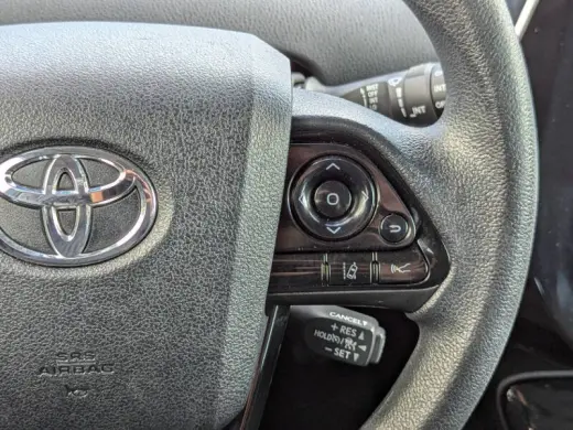 2021 Toyota Prius LE