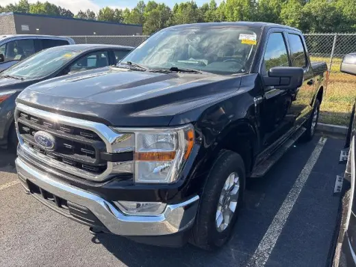 Ford F-150 2022 4x4 XL 4dr SuperCrew 5.5 ft. SB
