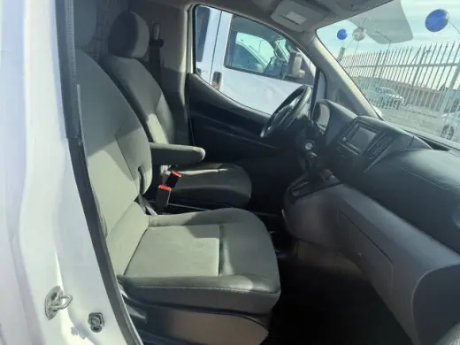 2021 Nissan NV200