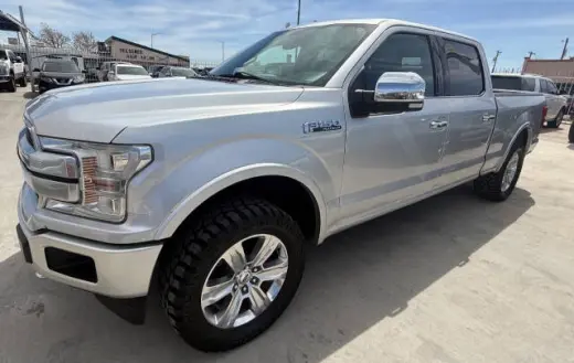 2018 Ford F-150
Platinum