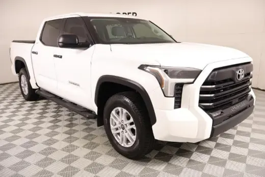 Toyota Tundra 2024 4x4 SR5 4dr CrewMax Cab Pickup SB