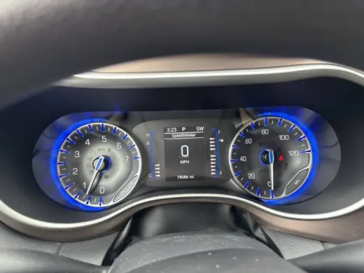 2020 Chrysler Voyager LX
