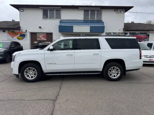2017 GMC Yukon XL SLT