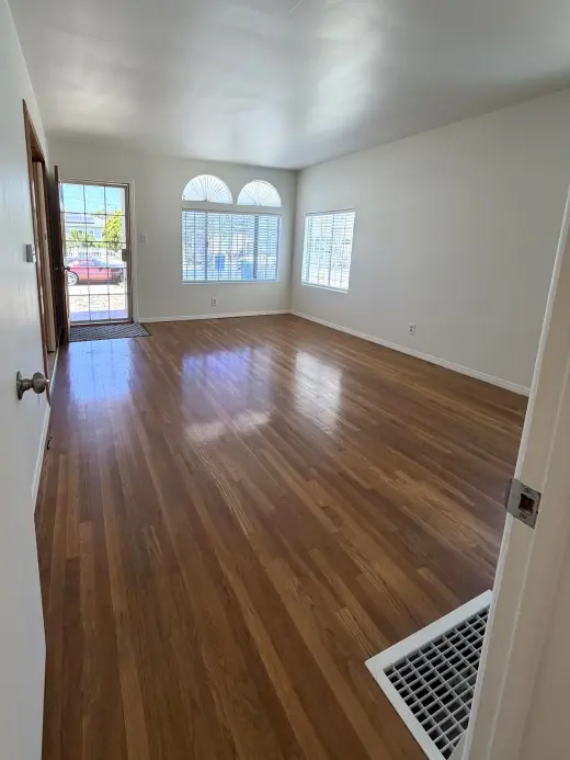 Casa por Renta en Long Beach 2 recámaras 1 Baño $3000/mes