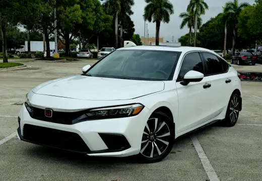 2024 Honda Civic EXL/ 🔥 DOWN desde $1.000🔥🛣️ Pocas millas