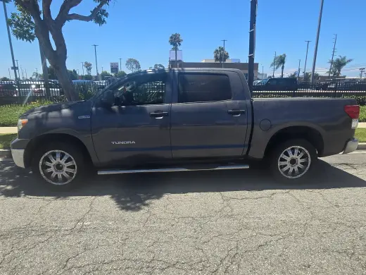 2011 toyota tundra crewmax 4.6