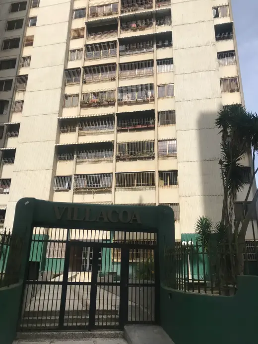 Venta de apart. en San Antonio de los Altos de 93,66 mts2, cómodo y amplio