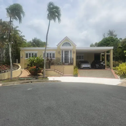 Venta de Casa en Alturas del Remanso SJ