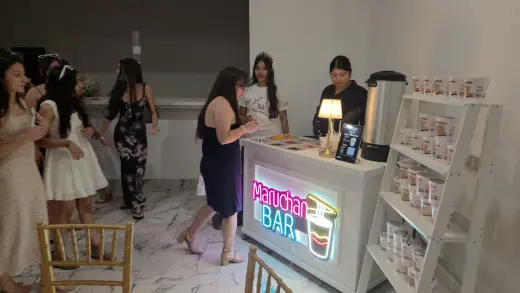 Maruchan bar deluxe