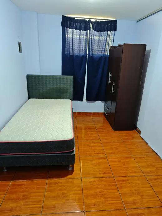 Se alquila minidepartamento semiamueblado en segundo piso en Covima La Molina