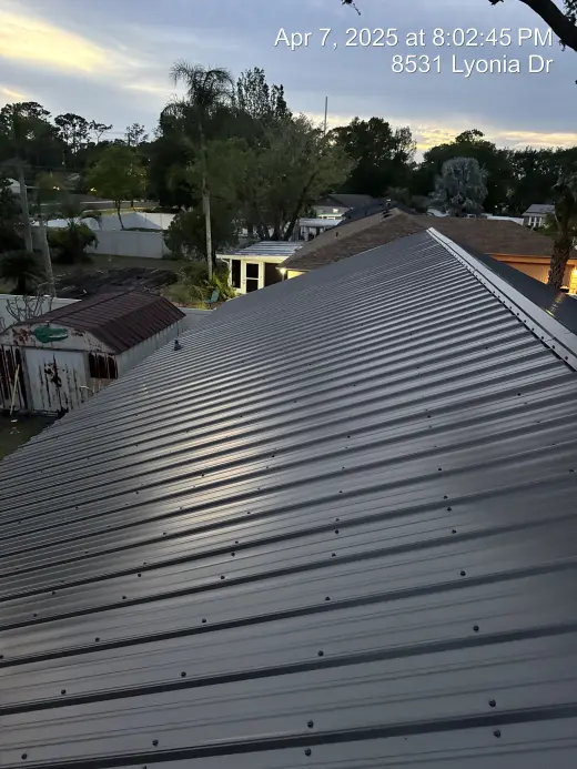 Se busca un grupo de roofing(LAMINA)(MUCHO TRABAJO)
