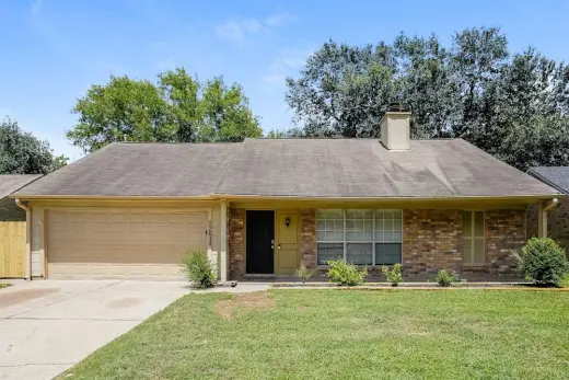 Beautiful 3-Bedroom, 2-Bathroom Home for Rent