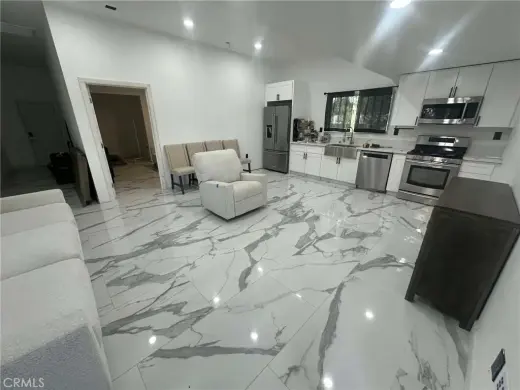 HERMOSO CASA DE INVITADO DE 1 DORMITORIO EN ALQUILER - RIVERSIDE, CA