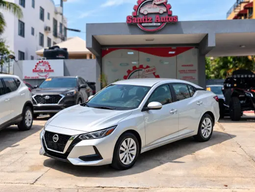 Nissan Sentra S 2023 Gris - Santiz Autos